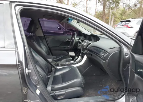 2013 Honda Accord Sport z USA, uszkodzony, nr VIN 1HGCR2F5XDA213167